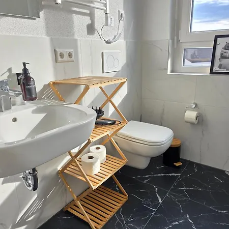 شقة Design-apartments I Klimaanlage I Boxspring I Nespresso I Parklplatz *