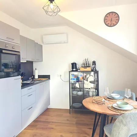 Lägenhet Design-apartments I Klimaanlage I Boxspring I Nespresso I Parklplatz *