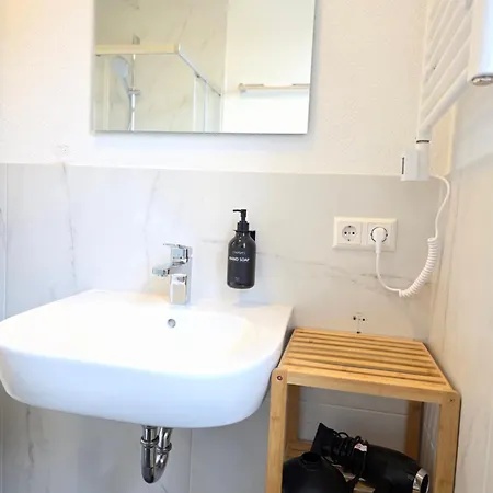 Lägenhet Design-apartments I Klimaanlage I Boxspring I Nespresso I Parklplatz