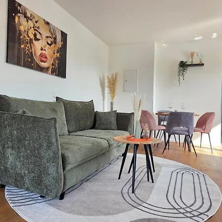 Design I 1-Zimmer-Apartments I Klimaanlage I Boxspring I Parkplatz فايل أم راين